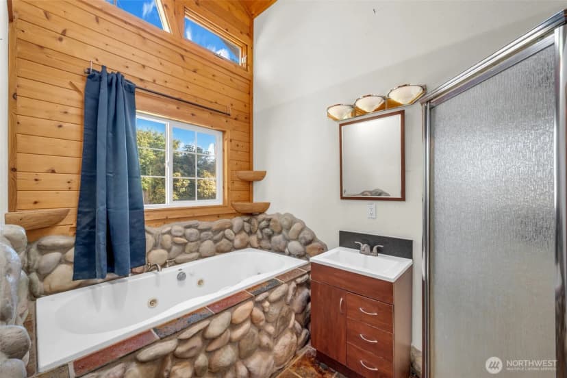 Property photo for 31940 W Morrison Street, Carnation photo 16