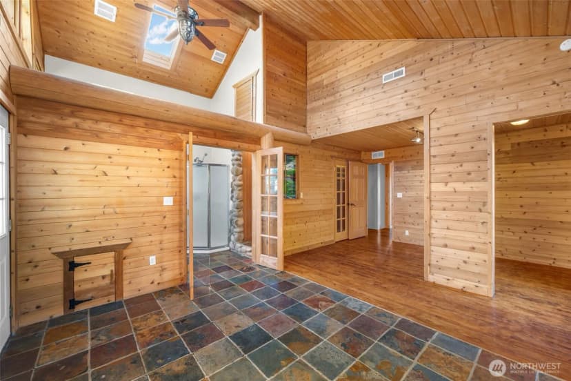Property photo for 31940 W Morrison Street, Carnation photo 15