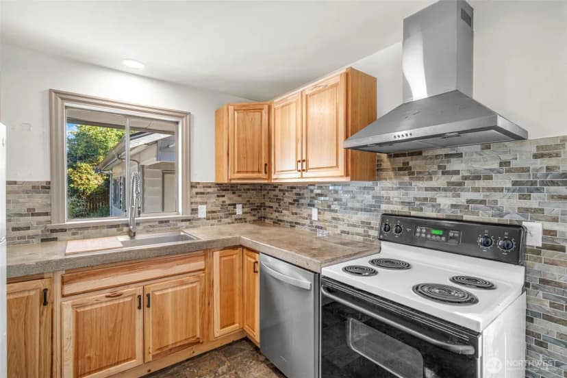 Property photo for 31940 W Morrison Street, Carnation photo 11