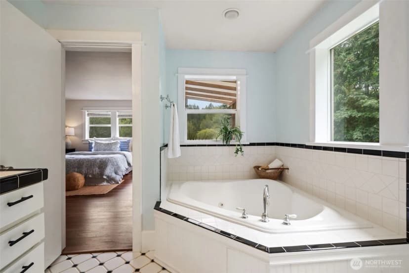 Property photo for 7879 Fletcher Bay Rd. Ne, Bainbridge Island photo 34