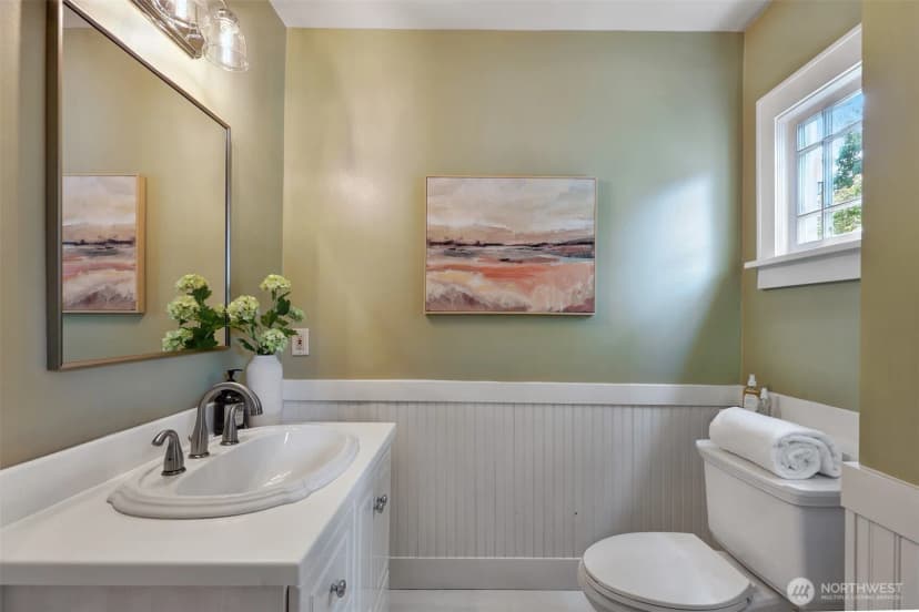 Property photo for 9207 47th Avenue Sw, Seattle photo 11