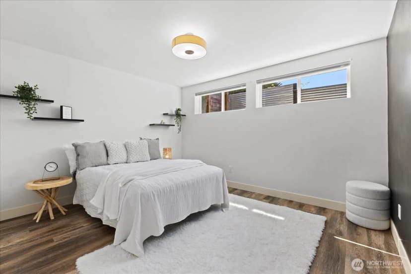 Property photo for 2752 Ne 103rd Street, Seattle photo 18