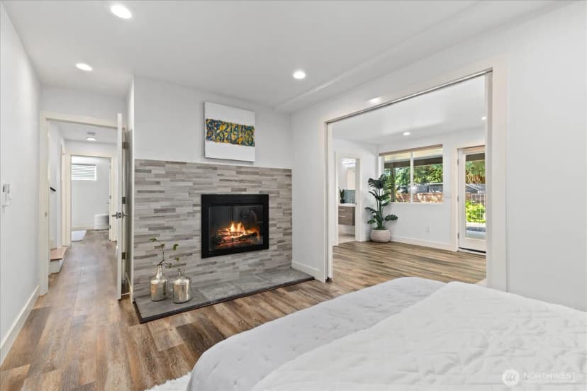 Property photo for 2752 Ne 103rd Street, Seattle photo 22