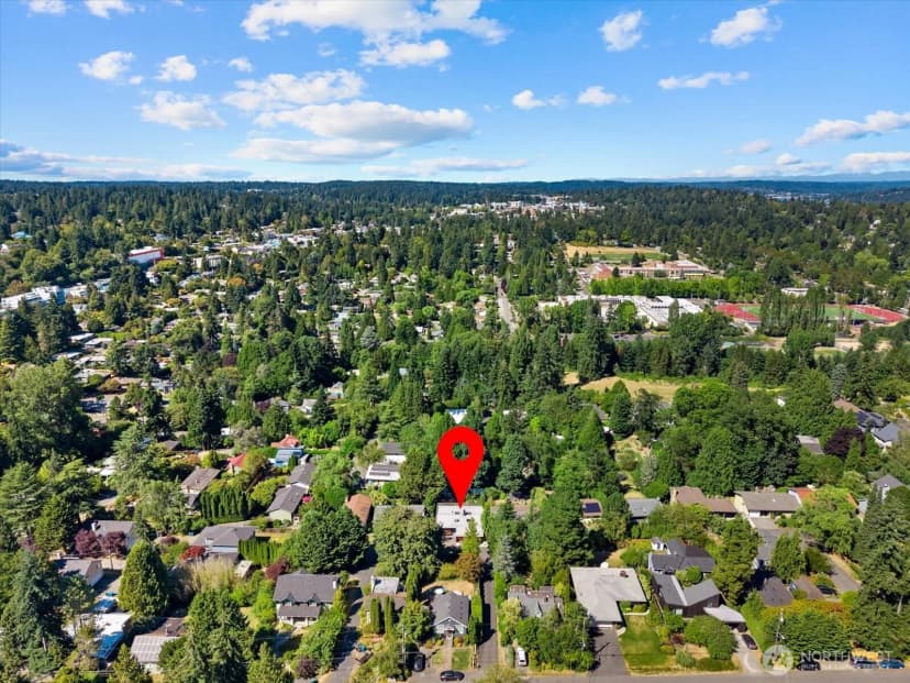 Property photo for 2752 Ne 103rd Street, Seattle photo 35