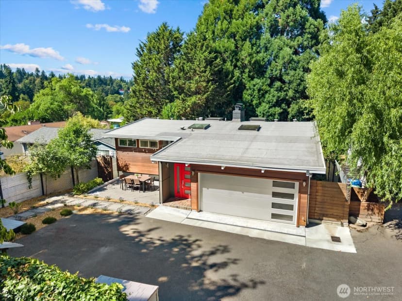 Property photo for 2752 Ne 103rd Street, Seattle photo 34
