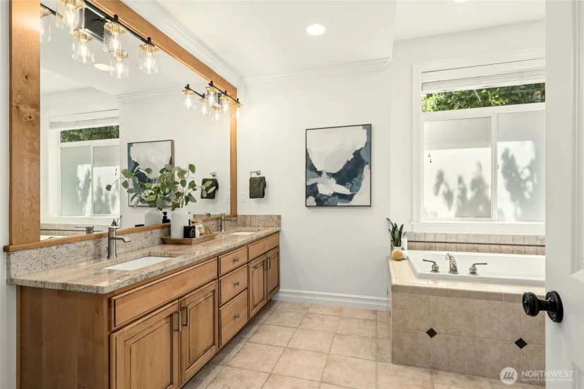 Property photo for 16048 Se 45th Place, Bellevue photo 23