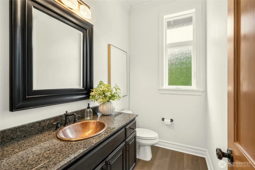 Property photo for 16048 Se 45th Place, Bellevue photo 19