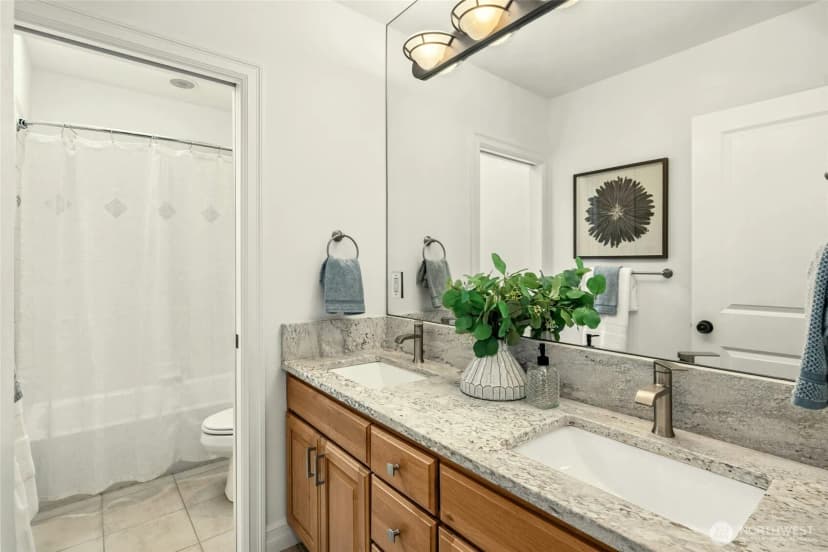 Property photo for 16048 Se 45th Place, Bellevue photo 33