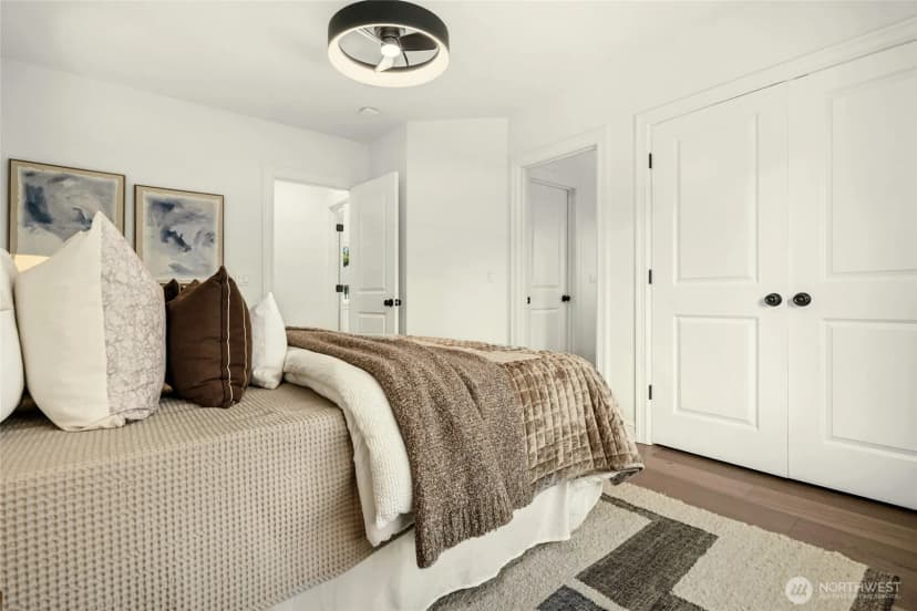 Property photo for 16048 Se 45th Place, Bellevue photo 31