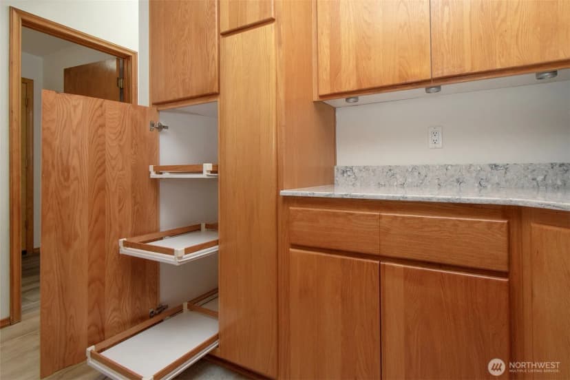 Property photo for 716 S N Street, Port Angeles photo 17