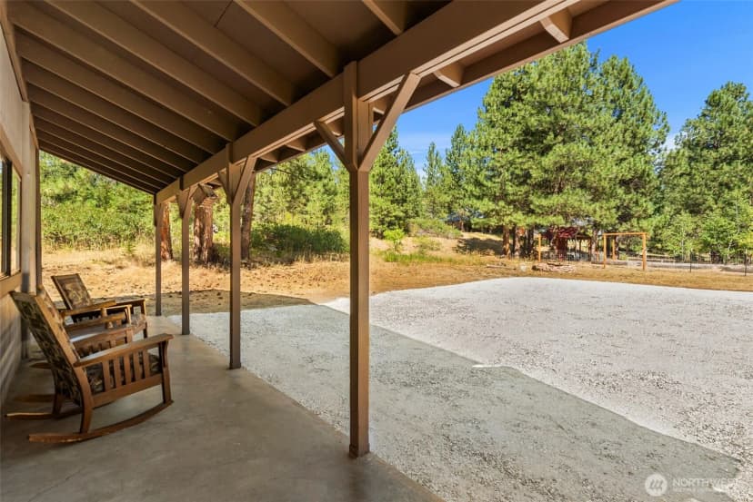 Property photo for 12511 Bretz Road, Leavenworth photo 6