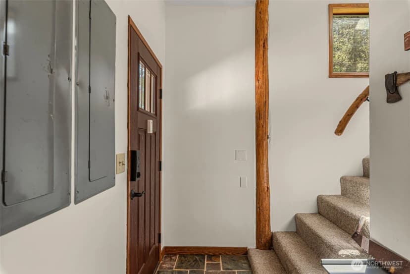 Property photo for 12511 Bretz Road, Leavenworth photo 8