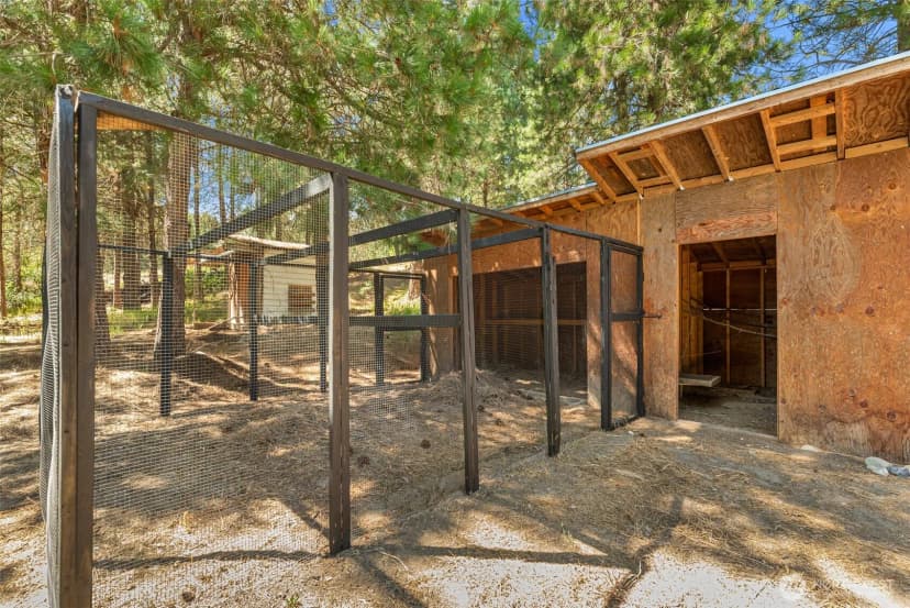 Property photo for 12511 Bretz Road, Leavenworth photo 37