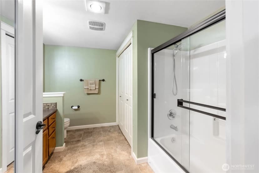 Property photo for 690 32nd Street #b107, Bellingham photo 17