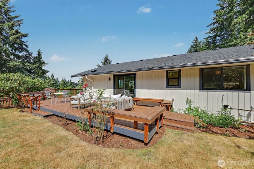 Property photo for 7017 Ne 55th Place, Kenmore photo 26