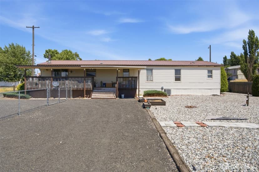 Property photo for 204 S Lewis Street, Ritzville photo 30