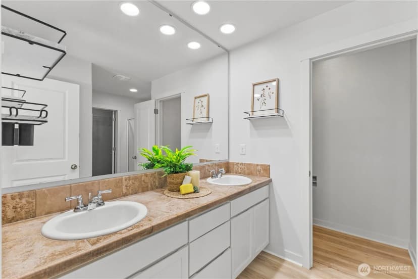 Property photo for 420 Barry Loop, Mount Vernon photo 18