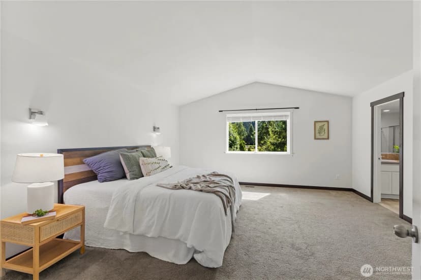 Property photo for 420 Barry Loop, Mount Vernon photo 16