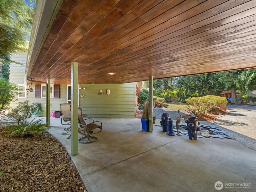 Property photo for 9330 Arlington Heights Rd, Arlington photo 23