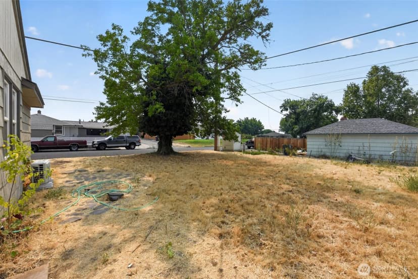 Property photo for 67 G Street Se, Ephrata photo 32