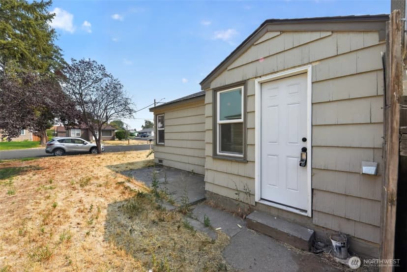Property photo for 67 G Street Se, Ephrata photo 27