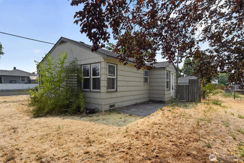 Property photo for 67 G Street Se, Ephrata photo 31
