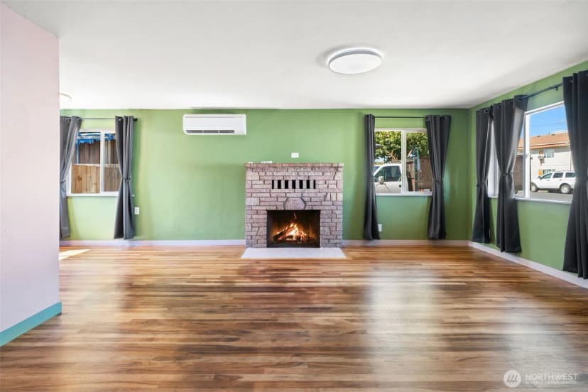 Property photo for 2015 Adams Street, Shelton photo 2