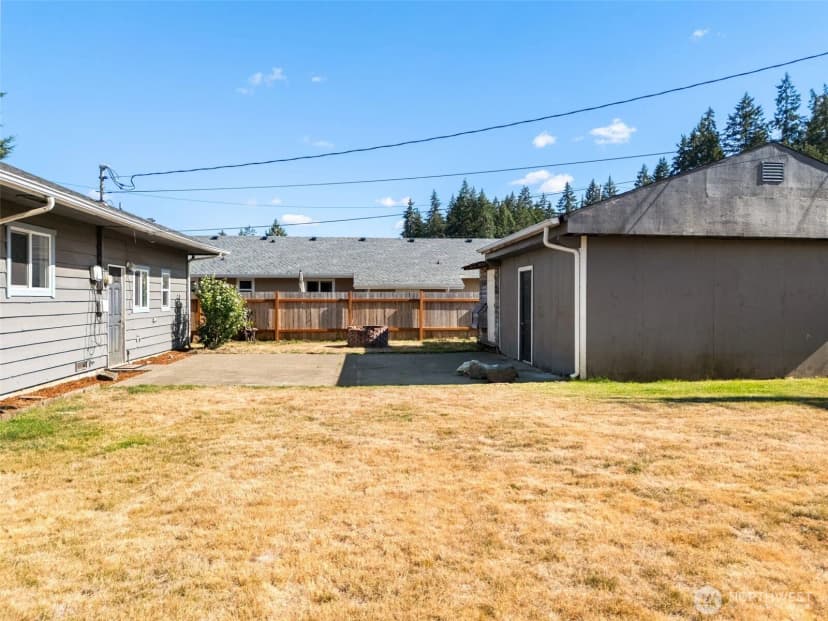 Property photo for 2015 Adams Street, Shelton photo 27