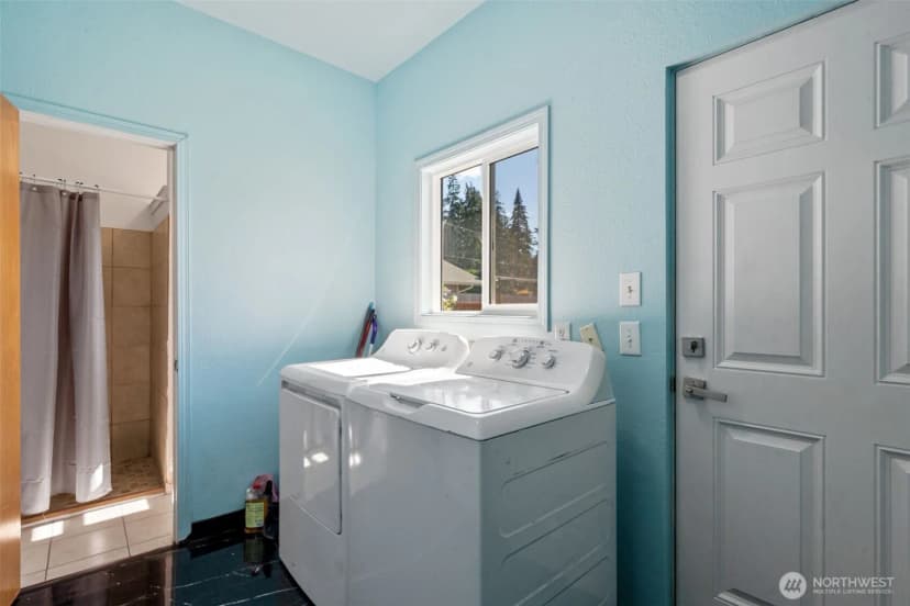 Property photo for 2015 Adams Street, Shelton photo 21
