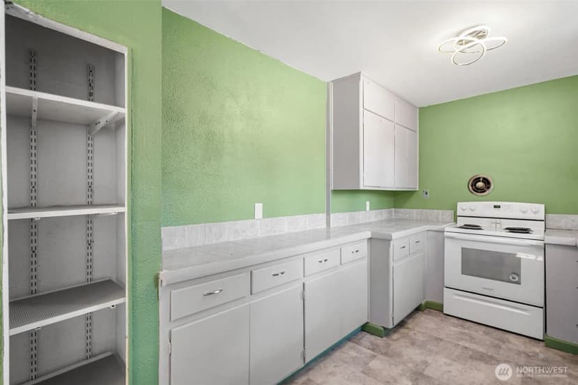 Property photo for 2015 Adams Street, Shelton photo 10