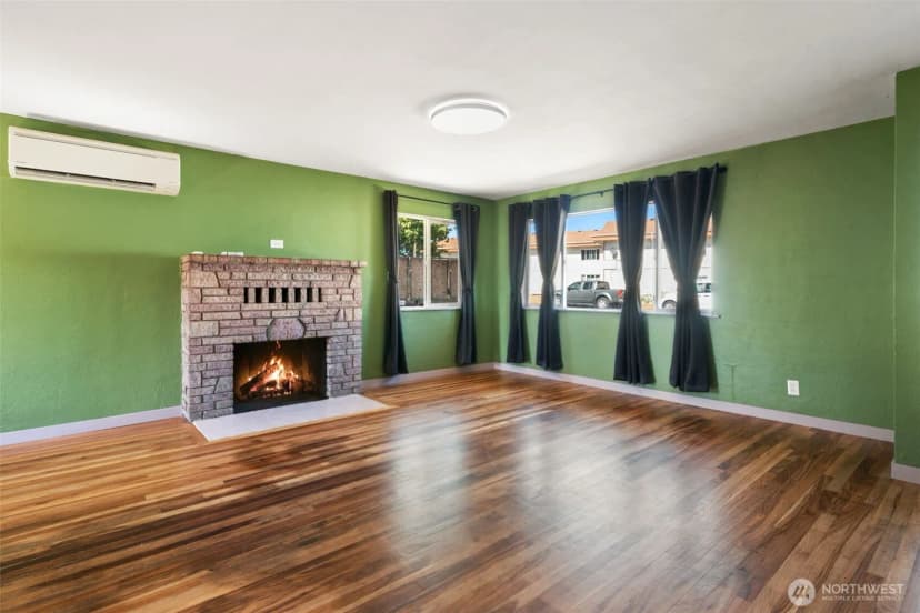 Property photo for 2015 Adams Street, Shelton photo 3