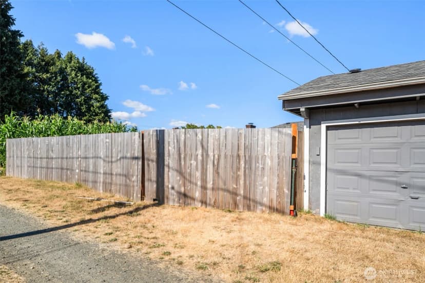 Property photo for 2015 Adams Street, Shelton photo 30