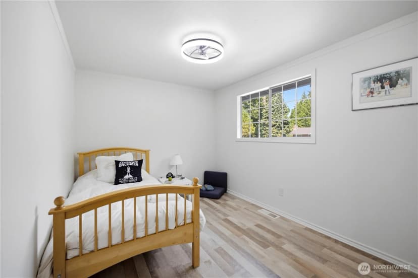 Property photo for 14433 106th Place Ne, Kirkland photo 24