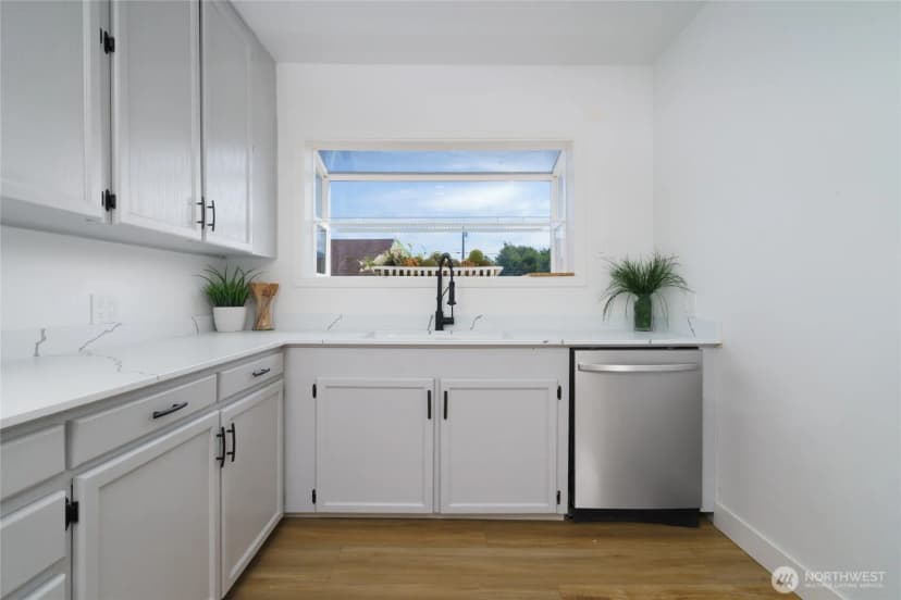 Property photo for 8387 Dyer Street, Lyman photo 14