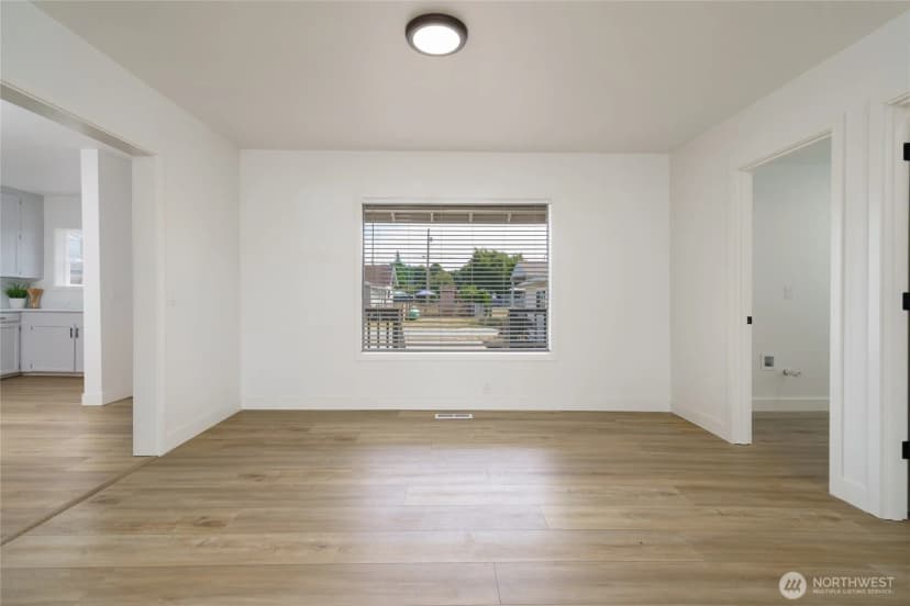 Property photo for 8387 Dyer Street, Lyman photo 10