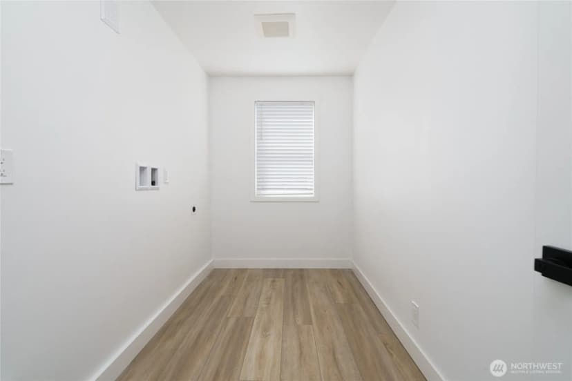 Property photo for 8387 Dyer Street, Lyman photo 22
