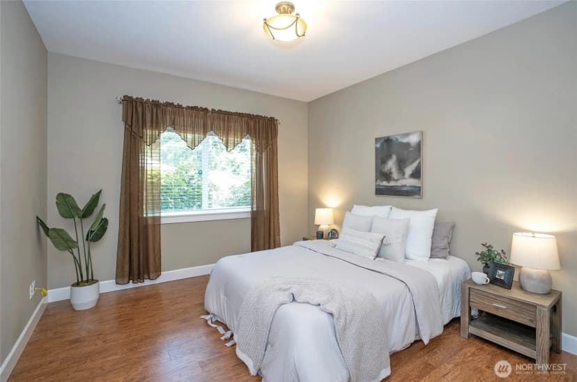 Property photo for 5505 64th Street W, University Place photo 16