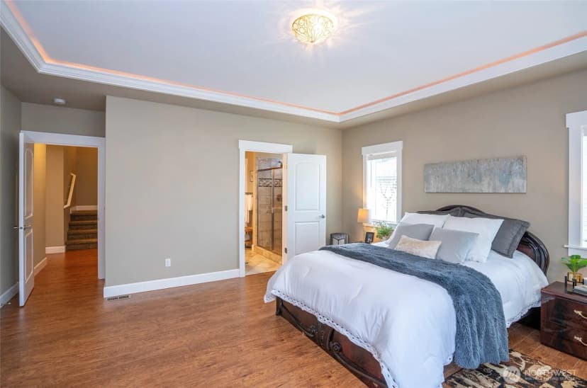 Property photo for 5505 64th Street W, University Place photo 13