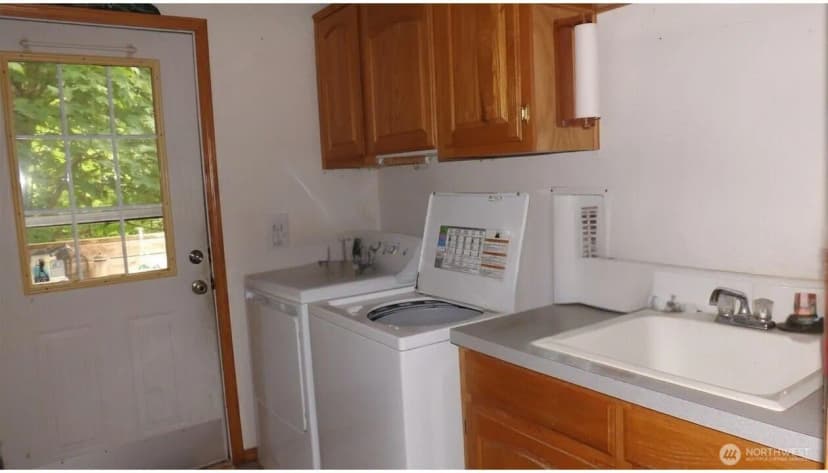 Property photo for 26204 Helmick Road, Sedro Woolley photo 19