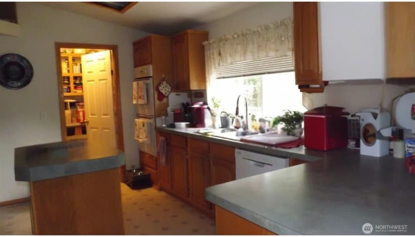 Property photo for 26204 Helmick Road, Sedro Woolley photo 13