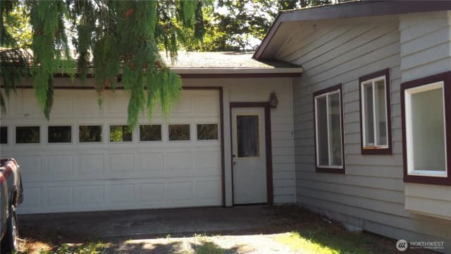 Property photo for 26204 Helmick Road, Sedro Woolley photo 4