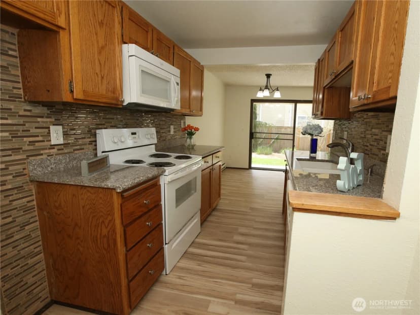 Property photo for 26425 Pennsylvania Avenue Ne #34, Kingston photo 13