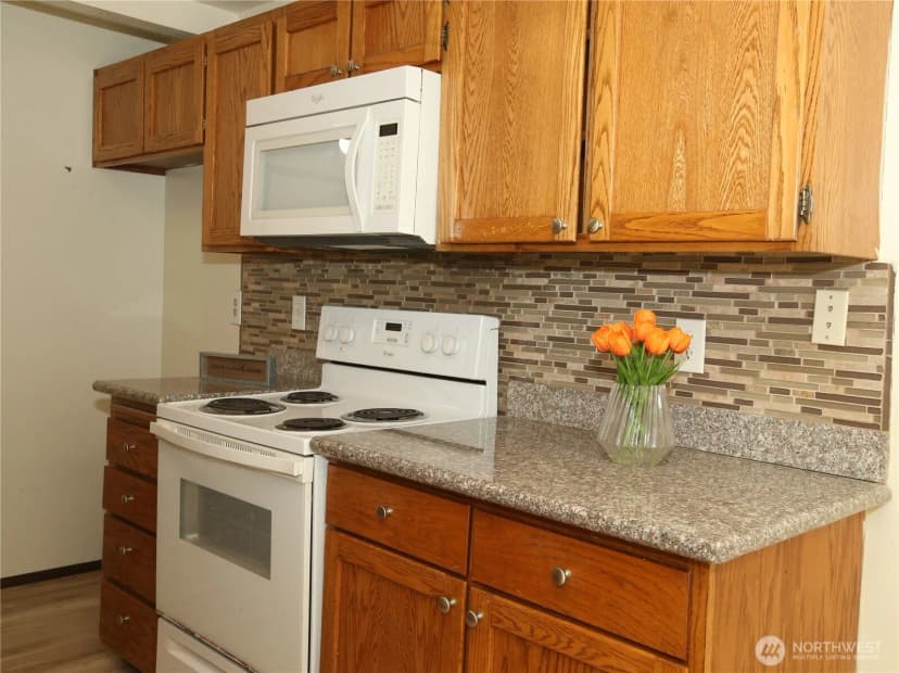 Property photo for 26425 Pennsylvania Avenue Ne #34, Kingston photo 16