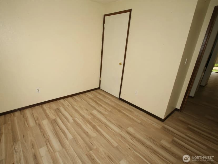 Property photo for 26425 Pennsylvania Avenue Ne #34, Kingston photo 12
