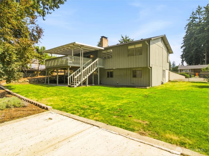 Property photo for 10708 116th Avenue Sw, Lakewood photo 37