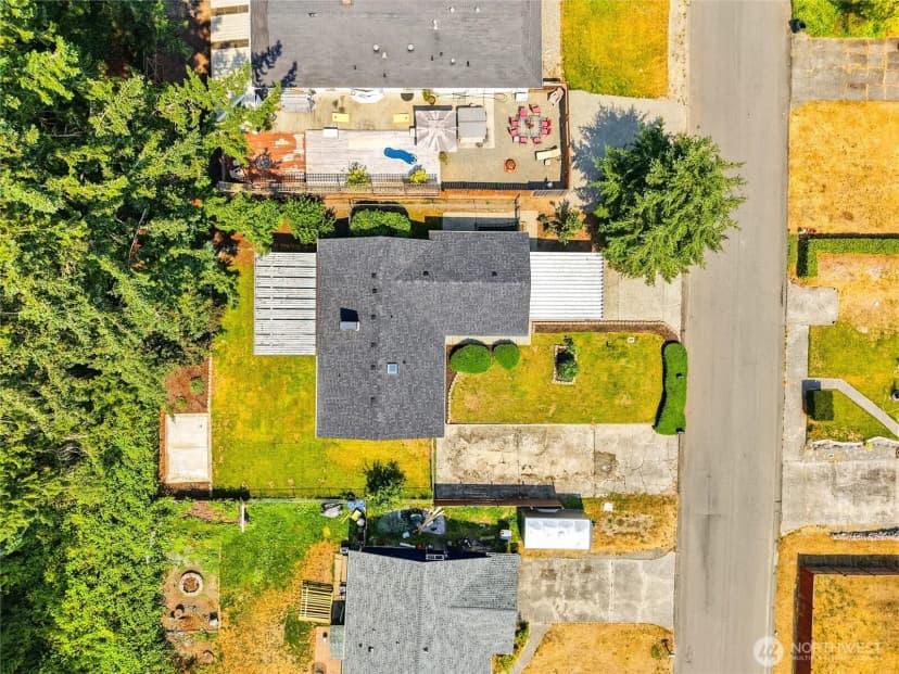Property photo for 10708 116th Avenue Sw, Lakewood photo 39