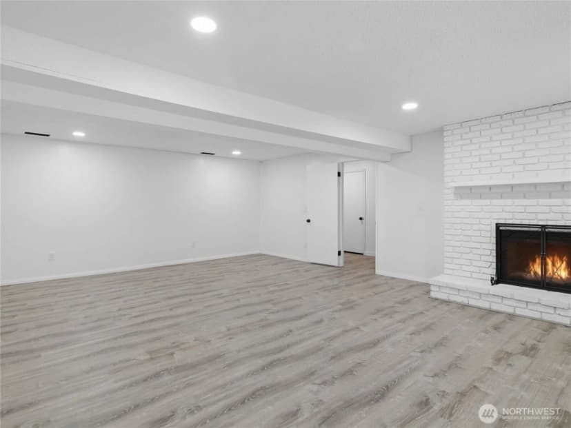 Property photo for 10708 116th Avenue Sw, Lakewood photo 33