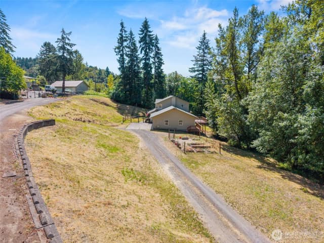 Property photo for 551 Haussler Road, Kelso photo 4