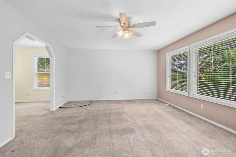 Property photo for 551 Haussler Road, Kelso photo 11