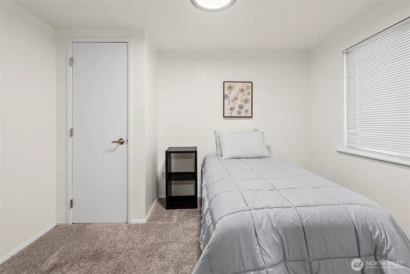 Property photo for 1159 Hazel Avenue Nw, Bremerton photo 17